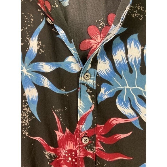 Geometrix NYC Floral Print Blouse M Women's Slim Fit Chic & Stylish Work Weekend - Picture 7 of 10